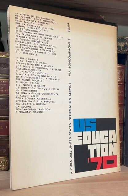 US education '70 catalogo mostra tendenze espressionistiche nell'edilizia scolastica e universitaria americana - immagine 2