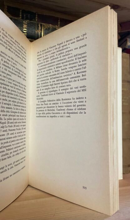 Pier Giuseppe Murgia Il luglio 1960 Sugar Editore 1968 - immagine 8