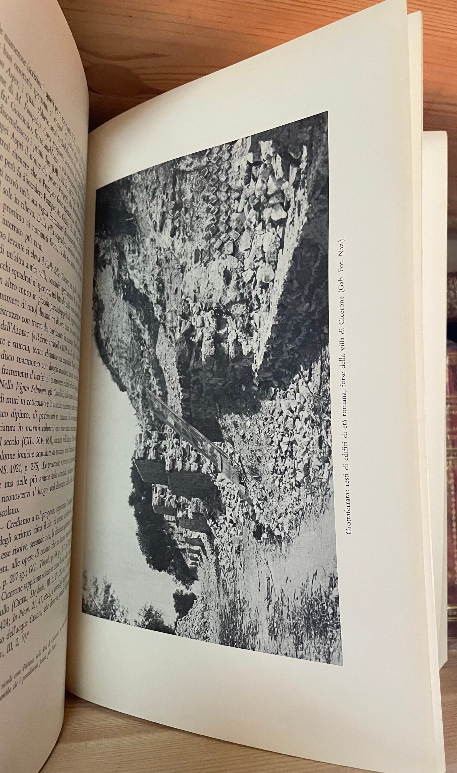 Tomassetti La campagna Romana Vol IV Via Latina 1976 - immagine 11