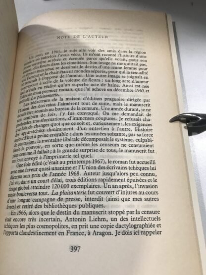 Milan Kundera La plaisanterie Gallimard Du monde entier 1985 - immagine 3