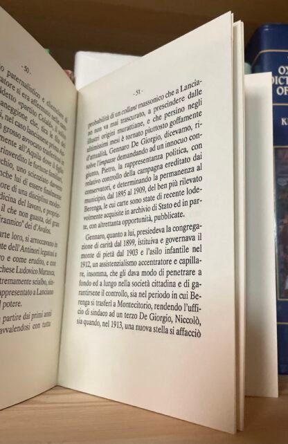 Raffaele Colapietra Palazzi storici e piazze d'Abruzzo Adelmo Polla 1995 - immagine 5