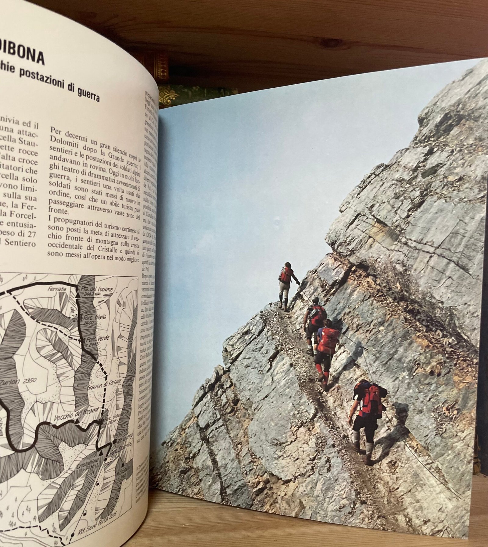Sepp Schnürer Ferrate delle Dolomiti 55 itinerari attrezzati Zanichelli 1981 - immagine 17