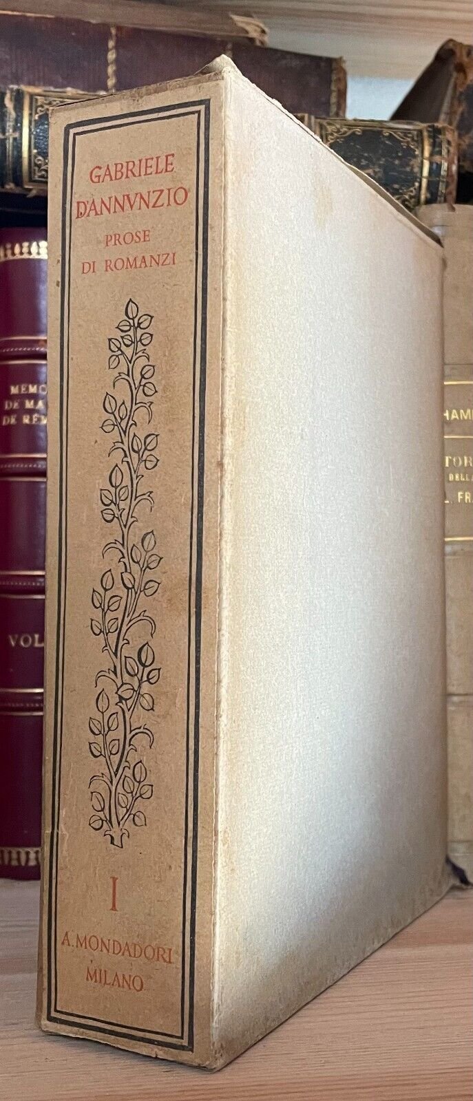 Gabriele D'Annunzio Prose di romanzi Vol I I romanzi della Rosa Mondadori 1940 - immagine 4