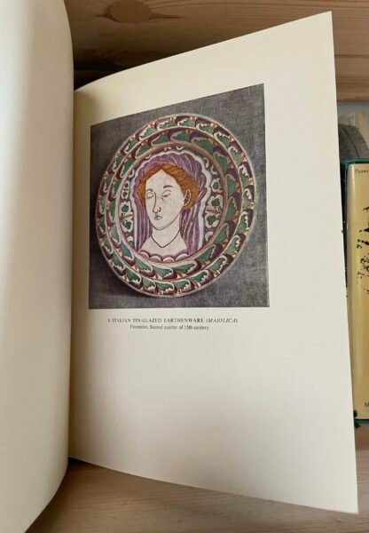 European ceramic art from the end of the Middle Ages to about 1815 Faber & Faber - immagine 9