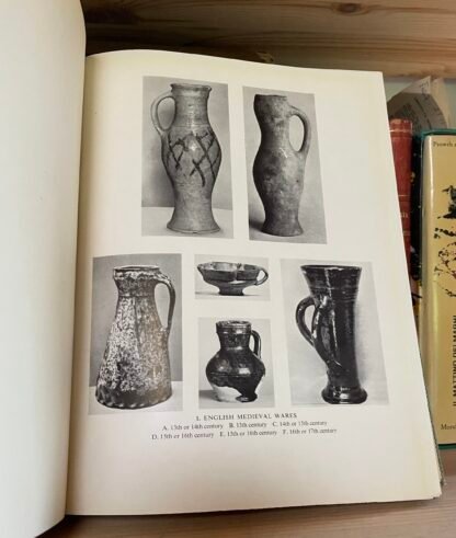 European ceramic art from the end of the Middle Ages to about 1815 Faber & Faber - immagine 12