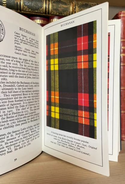 Robert Bain The Clans and Tartans of Scotland Collins 1978 - immagine 12