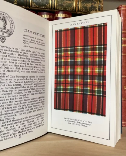 Robert Bain The Clans and Tartans of Scotland Collins 1978 - immagine 14