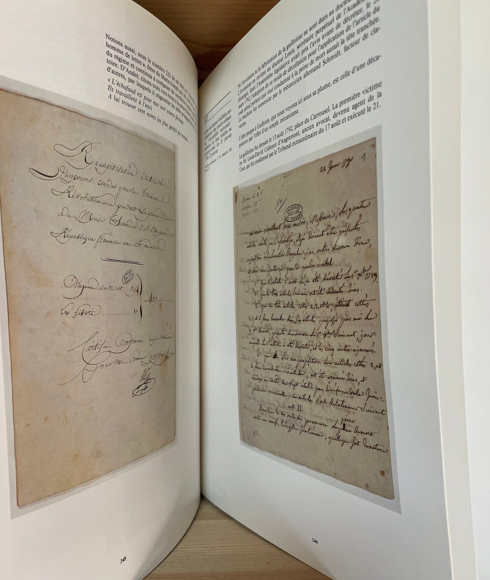 La Révolution française à travers les Archives La Documentation française 1988 - immagine 12