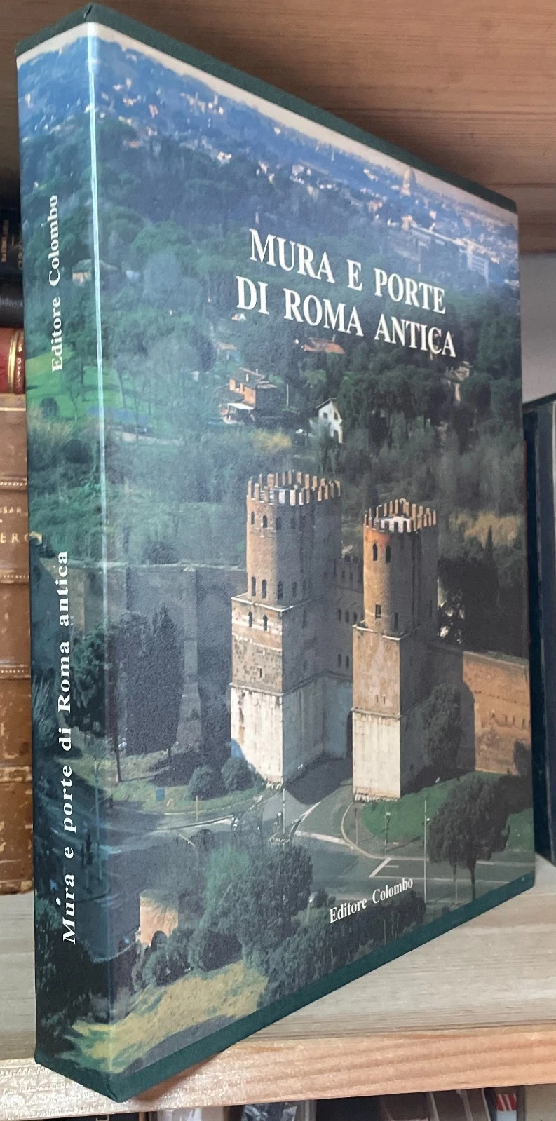 AA.VV. Mura e porte di Roma antica Editore Colombo 1995 - immagine 3