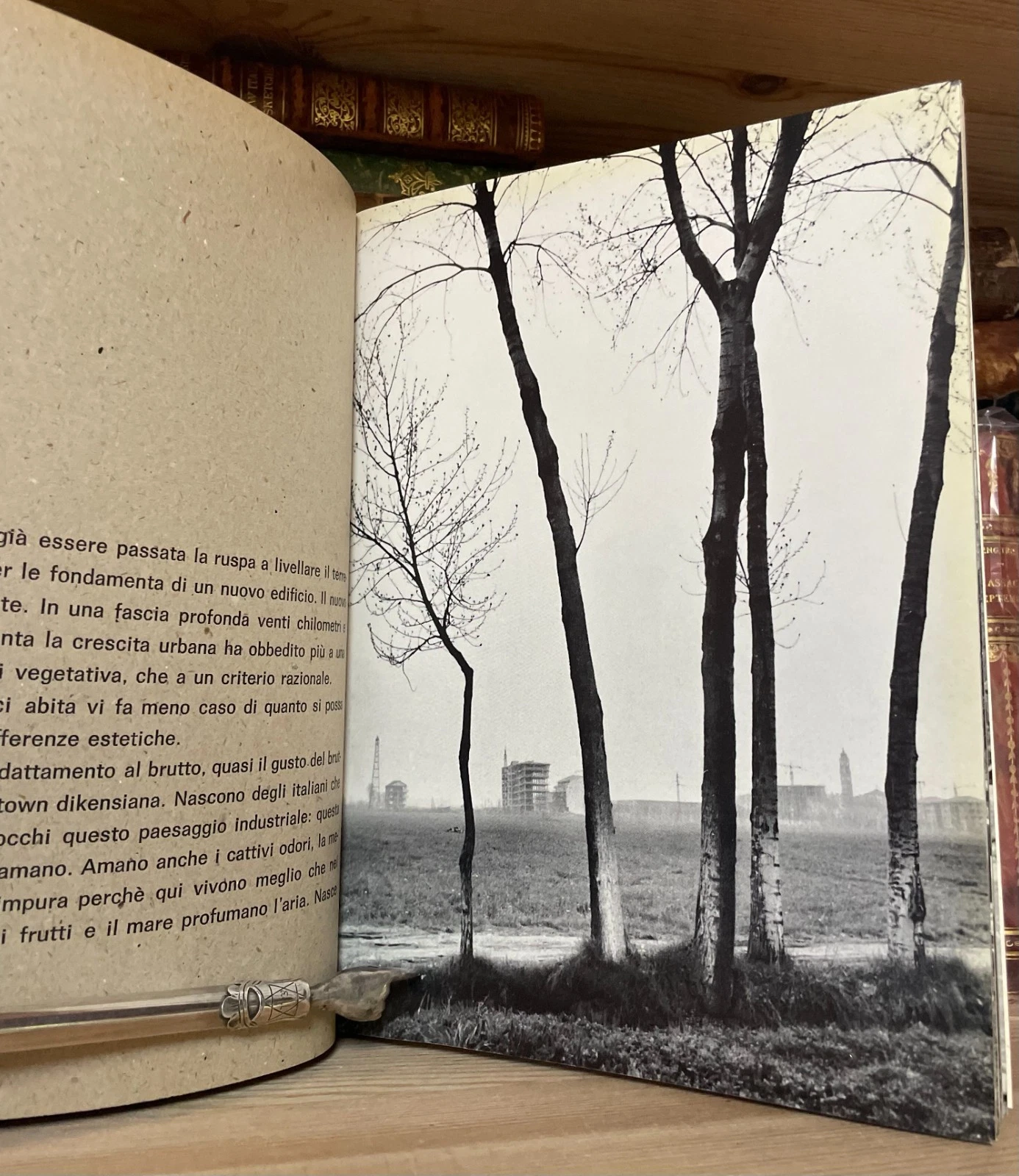Giorgio Bocca La nuova frontiera di Milano Almanacco Torriani 1965 Ed. numerata - immagine 10