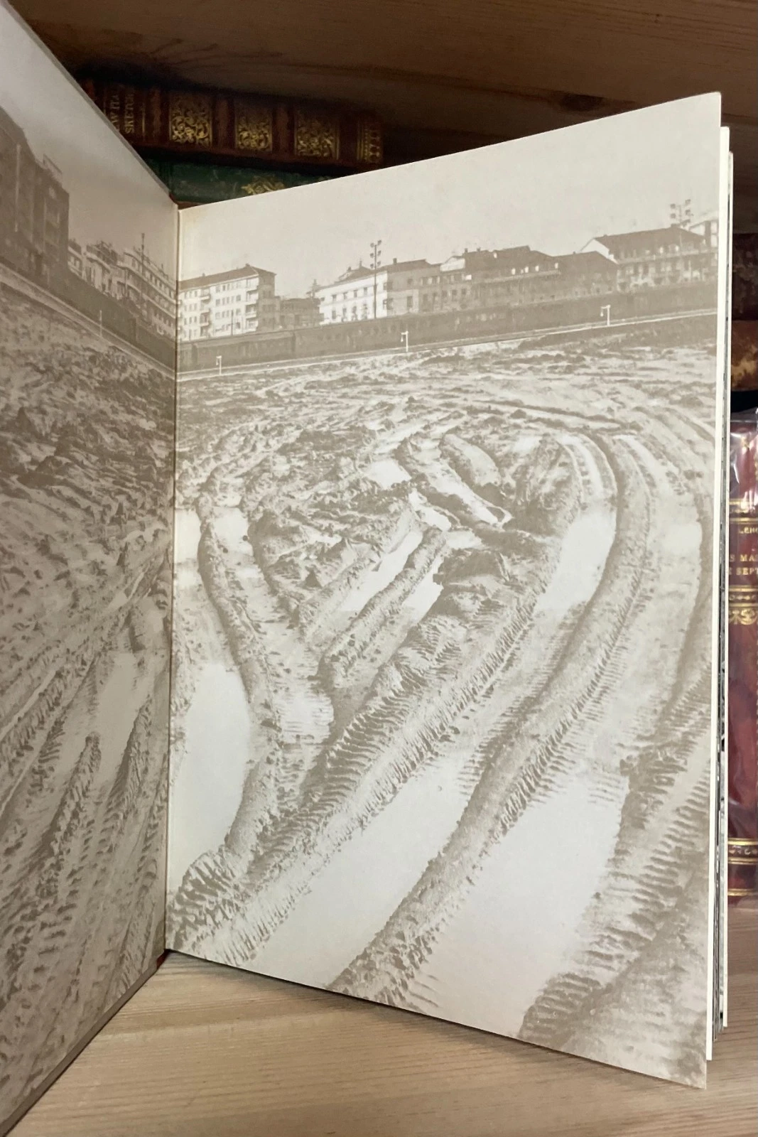 Giorgio Bocca La nuova frontiera di Milano Almanacco Torriani 1965 Ed. numerata - immagine 5