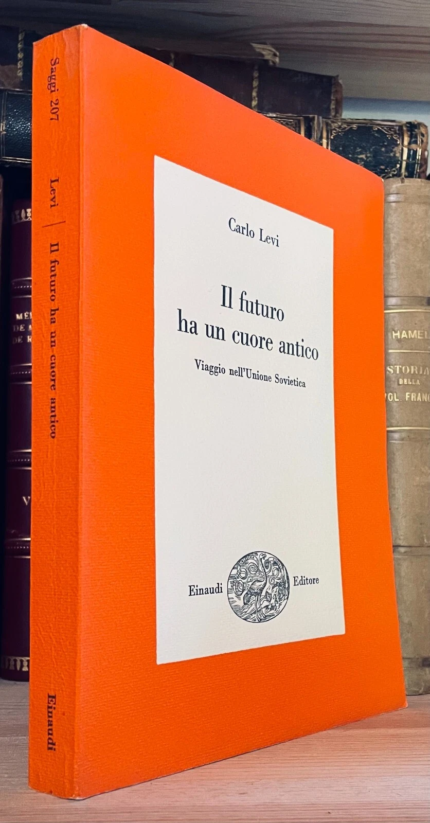 Carlo Levi Il futuro ha un cuore antico Einaudi 1964 - immagine 3