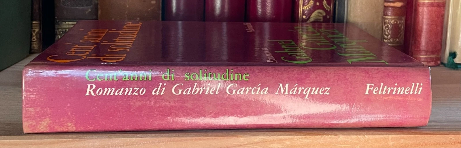 Condividi García Márquez Cent’anni di solitudine Feltrinelli 1981 ventitreesima edizione - immagine 4
